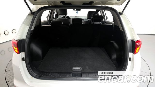 Kia Sportage 2016 — photo 20