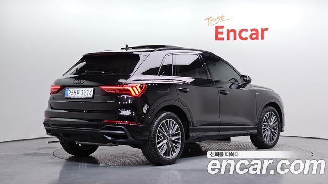 Audi Q3 2025 — photo 2