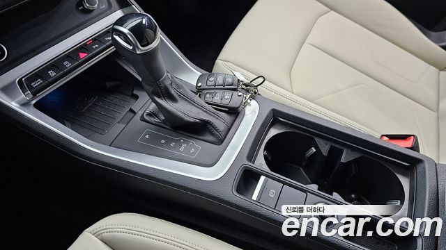 Audi Q3 2025 — photo 9