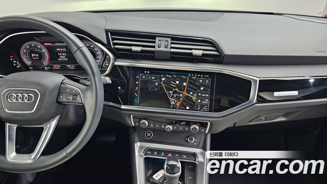 Audi Q3 2025 — photo 16