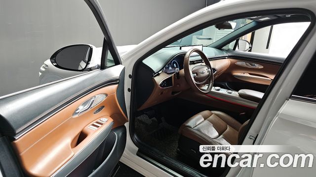 Genesis GV70 2021 — photo 10