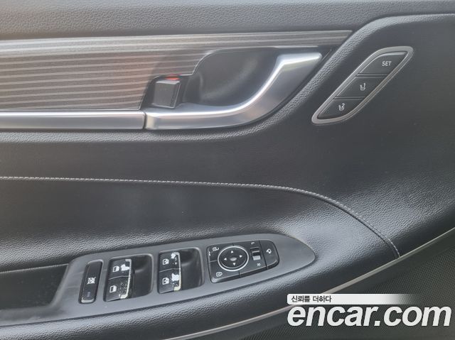 Hyundai Grandeur 2018 — photo 15