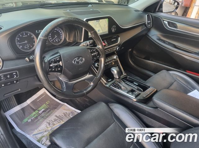 Hyundai Grandeur 2018 — photo 18