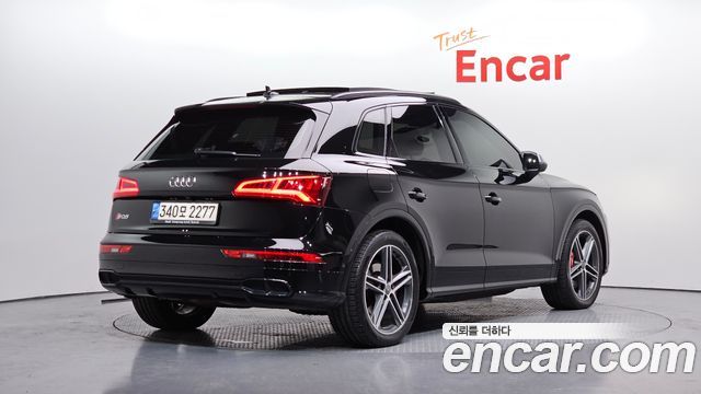 Audi SQ5 2020 — photo 2