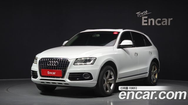 Audi Q5 2015 — photo 1