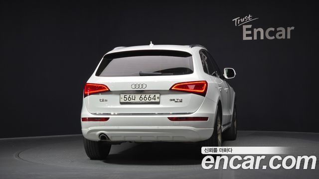 Audi Q5 2015 — photo 4