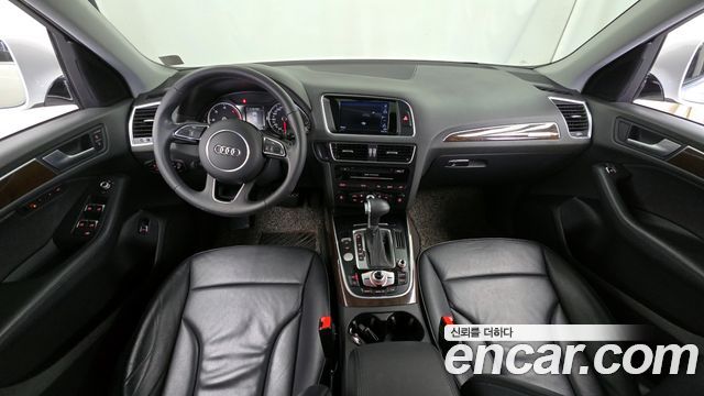 Audi Q5 2015 — photo 7