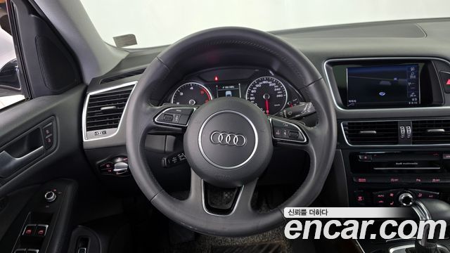 Audi Q5 2015 — photo 13