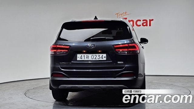 Kia Sorento 2017 — photo 4