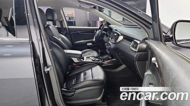 Kia Sorento 2017 — photo 10