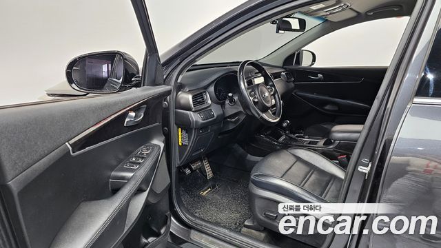 Kia Sorento 2017 — photo 11