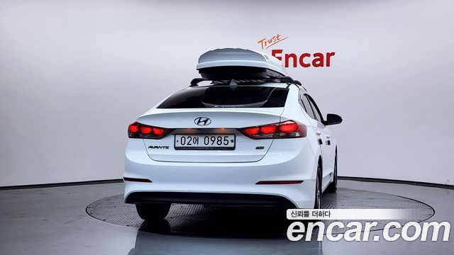 Hyundai AVANTE 2016 — photo 4
