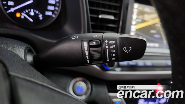Hyundai AVANTE 2016 — photo 16