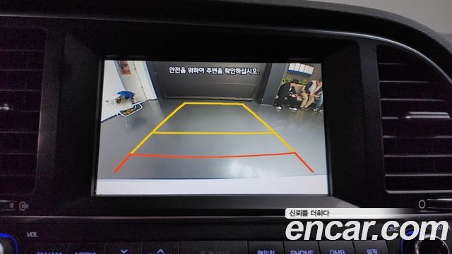 Hyundai AVANTE 2016 — photo 18