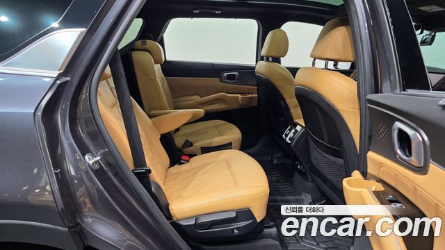 Kia Sorento 2021 — photo 12
