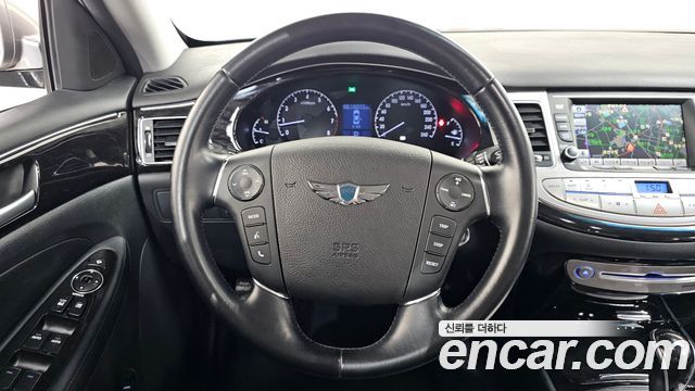 Hyundai Genesis 2013 — photo 13