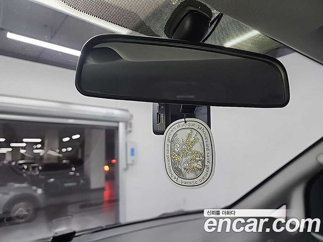 Hyundai Starex 2019 — photo 12