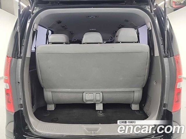 Hyundai Starex 2019 — photo 13