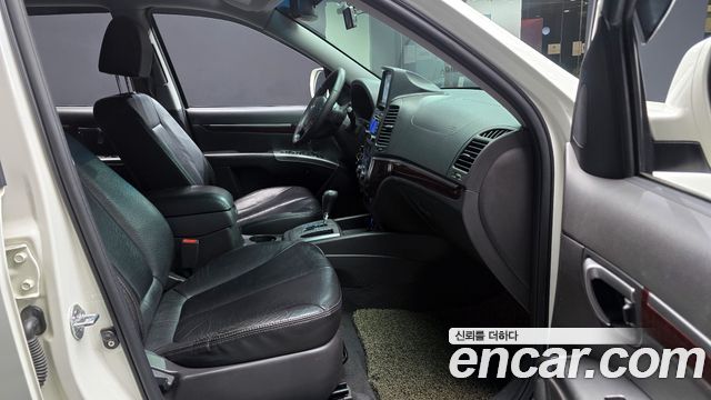 Hyundai Santafe 2011 — photo 10