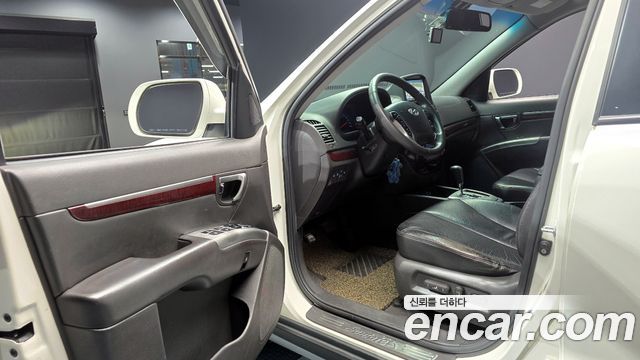 Hyundai Santafe 2011 — photo 11