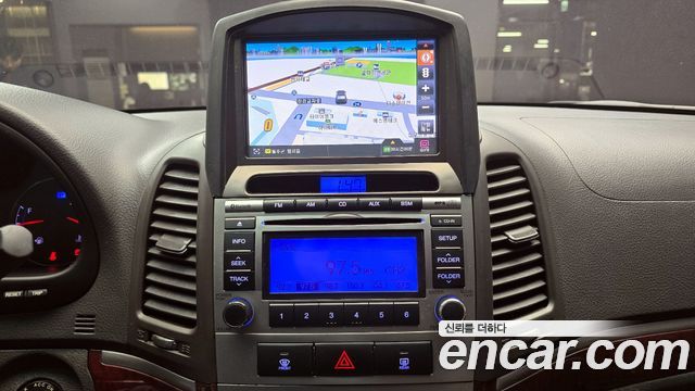 Hyundai Santafe 2011 — photo 15