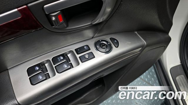 Hyundai Santafe 2011 — photo 17