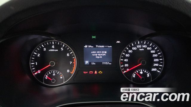 Kia K5 2019 — photo 8