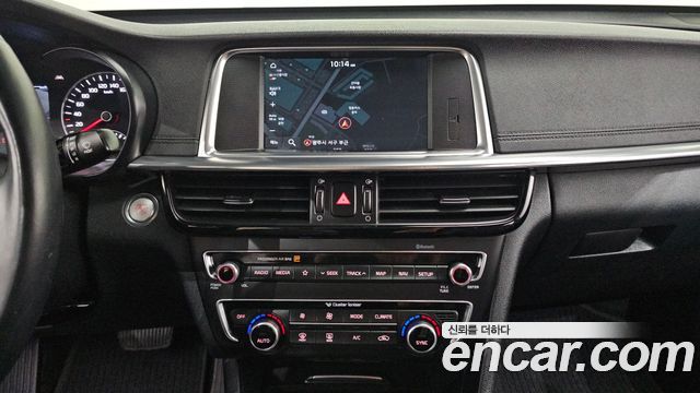 Kia K5 2019 — photo 14