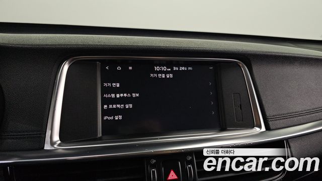 Kia K5 2019 — photo 17