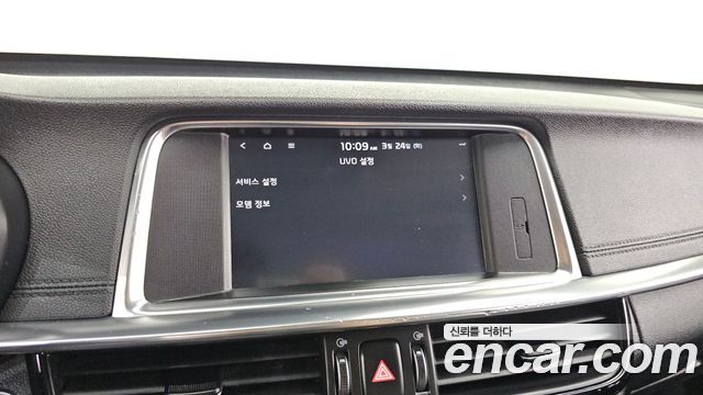 Kia K5 2019 — photo 18