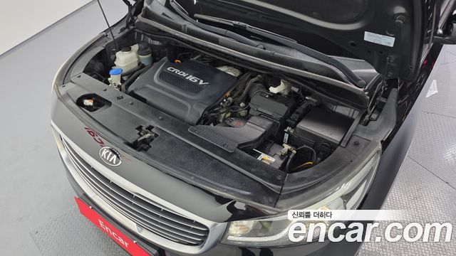 Kia Canival 2016 — photo 6