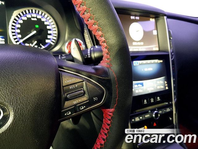 Infiniti Q50 2017 — photo 12