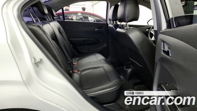 Chevrolet Korea Aveo 2018 — photo 12