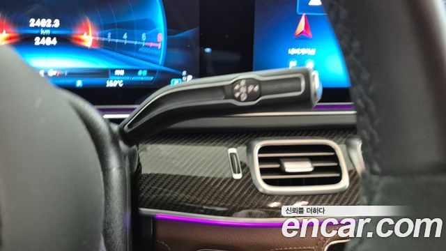 Mercedes-Benz GLE-Class 2025 — photo 14