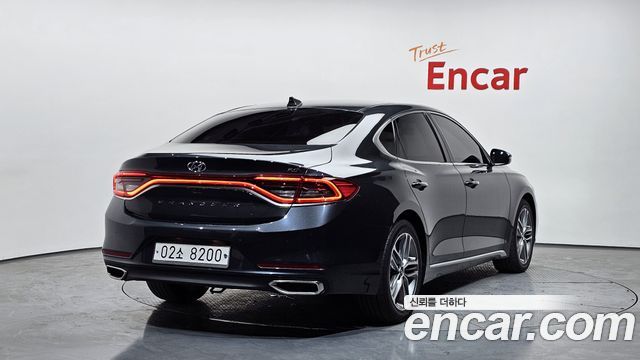 Hyundai Grandeur 2018 — photo 2