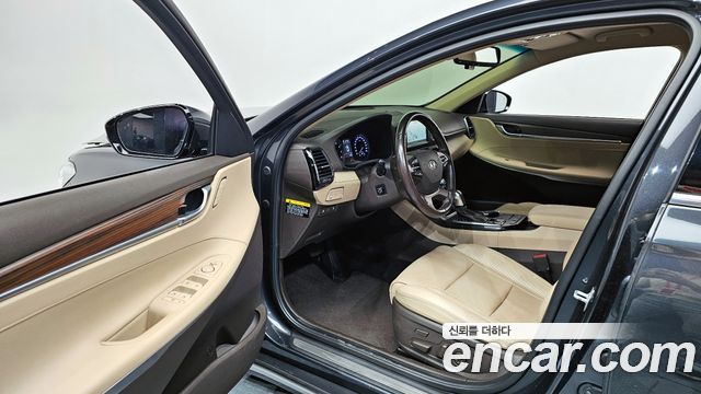 Hyundai Grandeur 2018 — photo 11