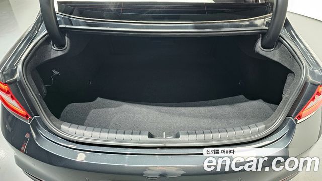 Hyundai Grandeur 2018 — photo 20