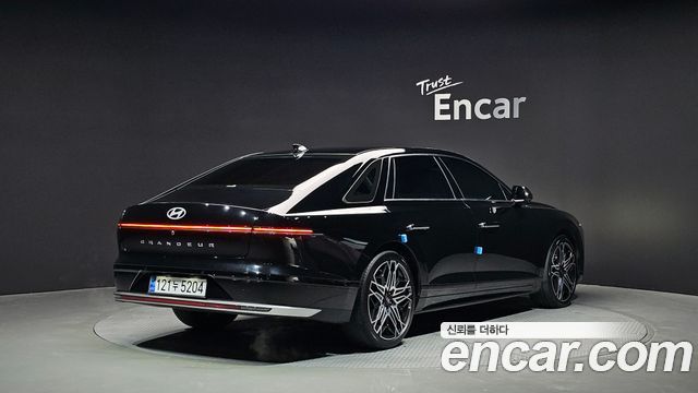 Hyundai Grandeur 2023 — photo 2