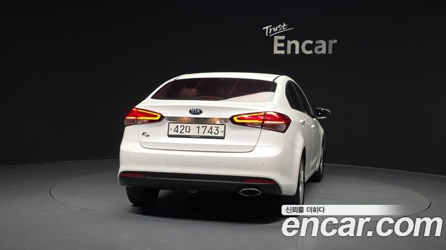 Kia K3 2017 — photo 4