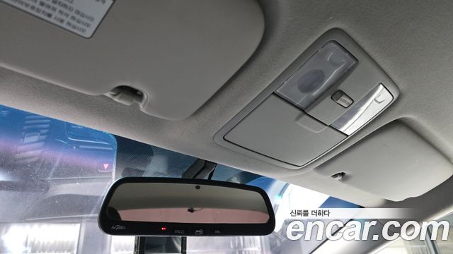 Kia K3 2017 — photo 18