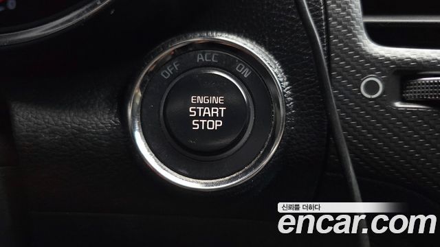 Kia K3 2017 — photo 19
