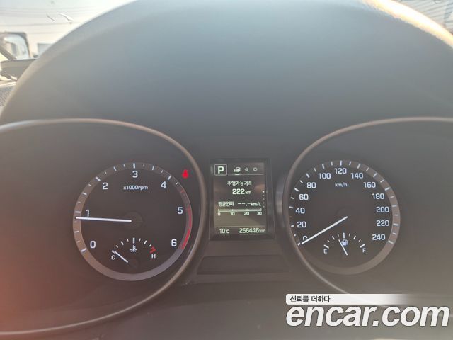 Hyundai Santafe 2018 — photo 8
