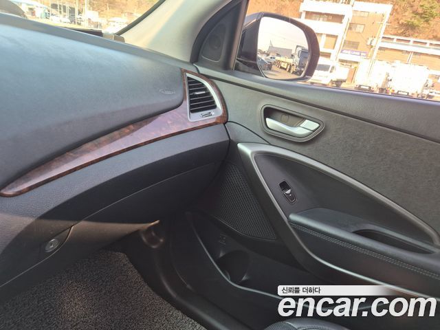 Hyundai Santafe 2018 — photo 13