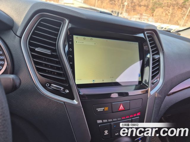 Hyundai Santafe 2018 — photo 15