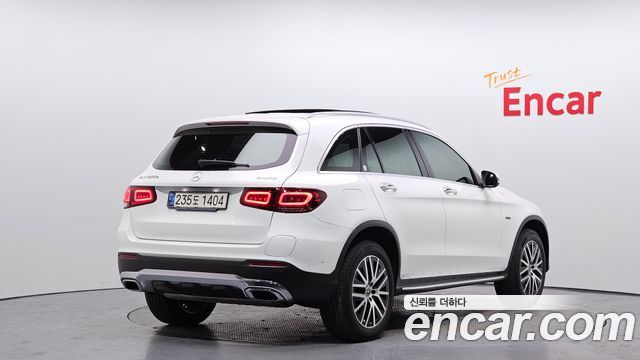 Mercedes-Benz GLC-Class 2021 — photo 2