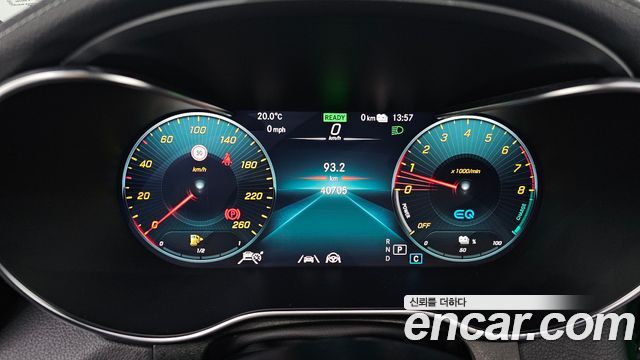 Mercedes-Benz GLC-Class 2021 — photo 8