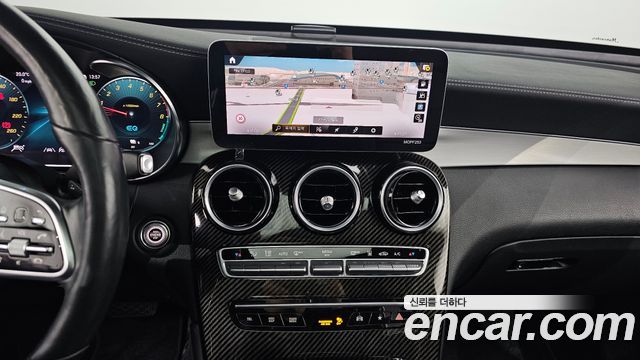 Mercedes-Benz GLC-Class 2021 — photo 15