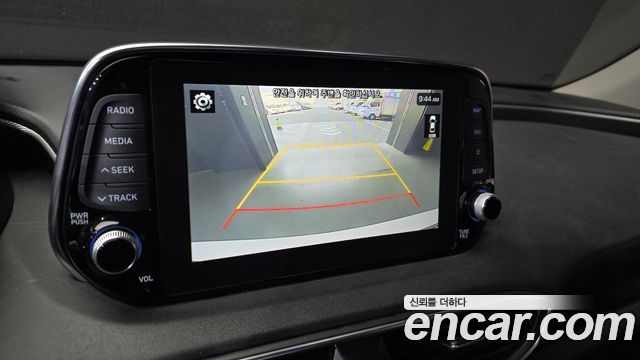 Hyundai Santafe 2019 — photo 15