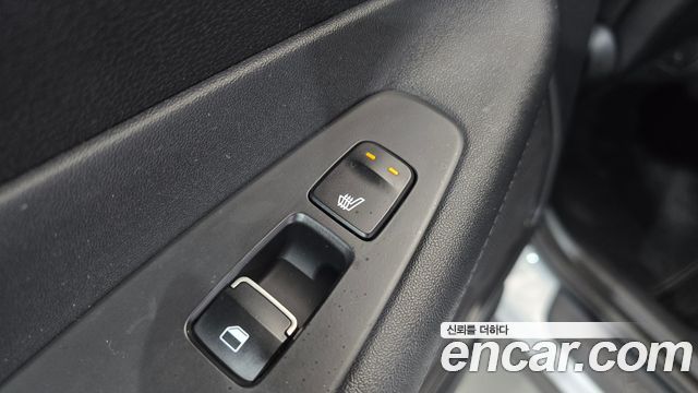 Hyundai Santafe 2019 — photo 18