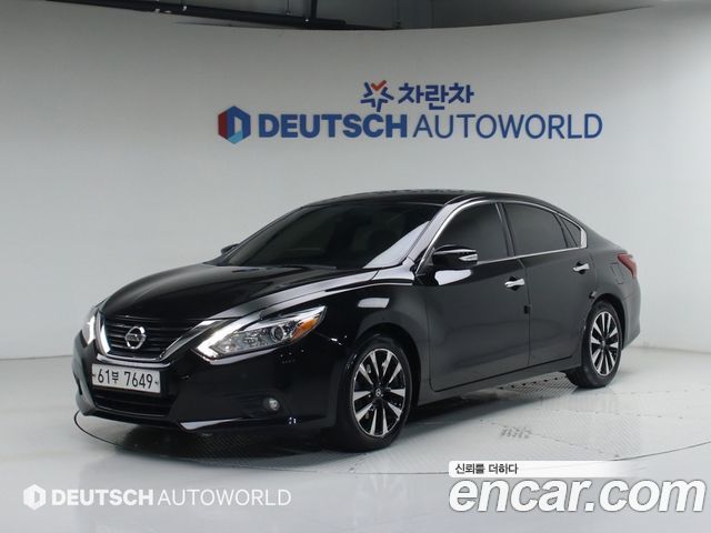 Nissan Altima 2018 — photo 1